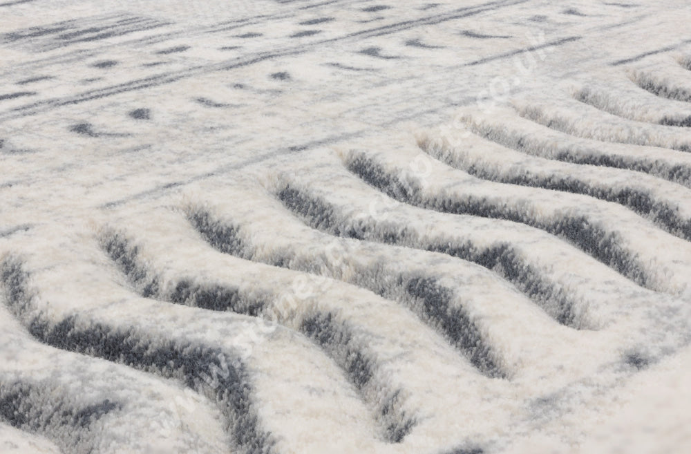 Agnella Rugs Design Discoveries V&A Collection MASI Polar White (Opal Quality) - Free Delivery