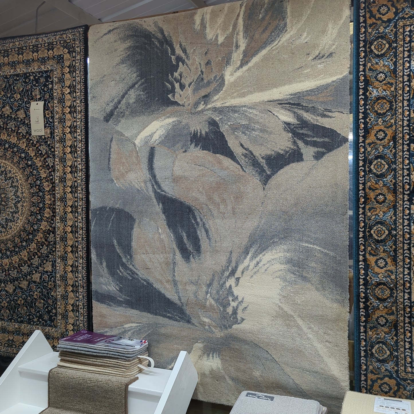 Agnella Rugs Diamond ANYL Light Beige - 100% New Zealand Wool - Free Delivery