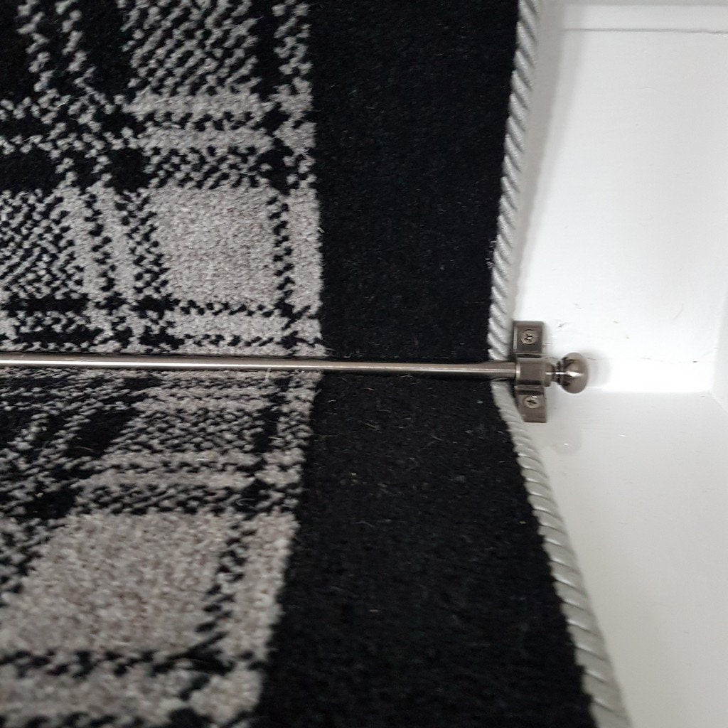 Ulster Carpets Glenmoy Douglas Plaid with True Velvet Jet Border (Per Linear Metre)