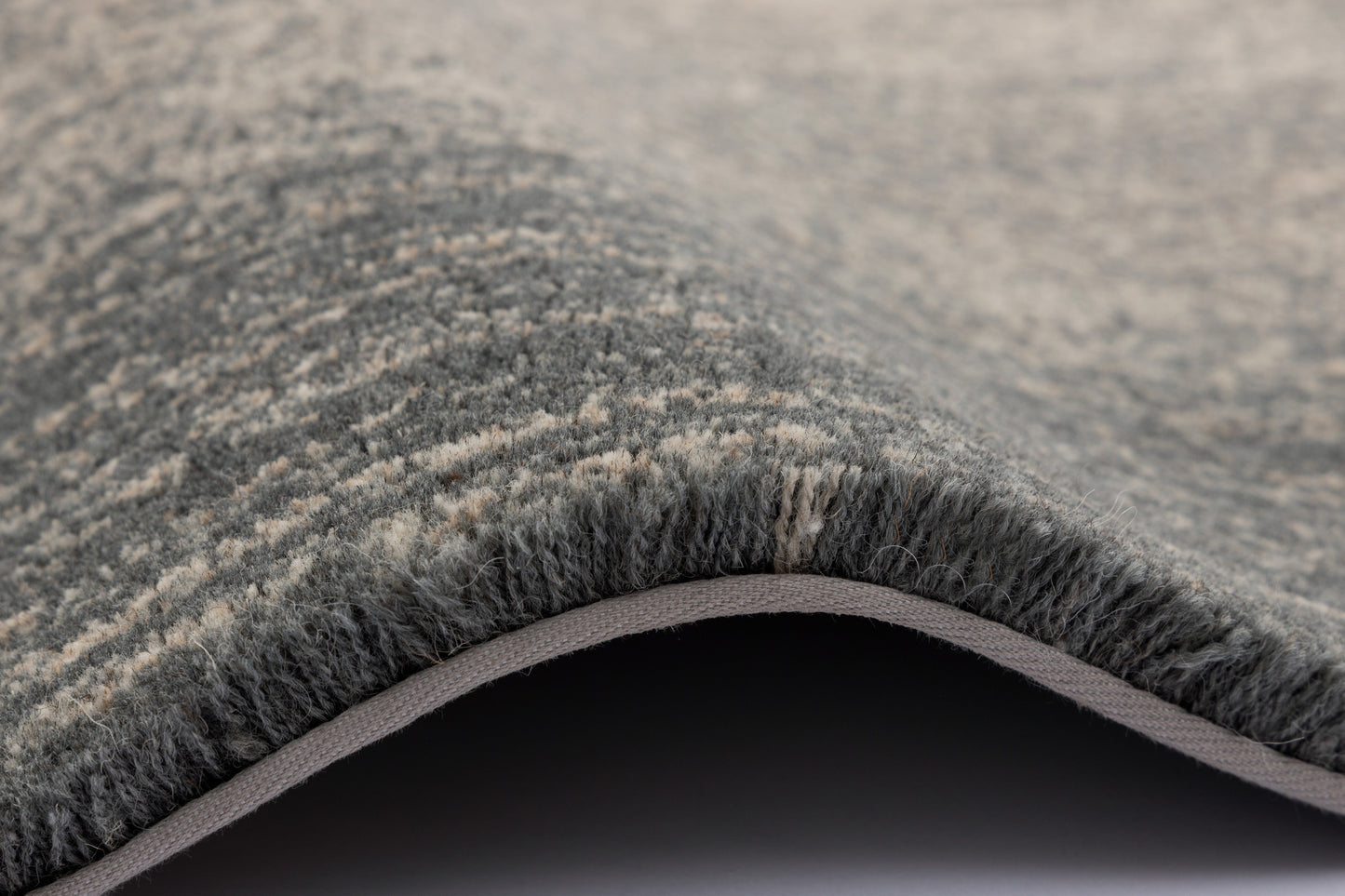 Agnella Rugs Calisia AIKO Light Grey Circle - 100% New Zealand Wool - Free Delivery
