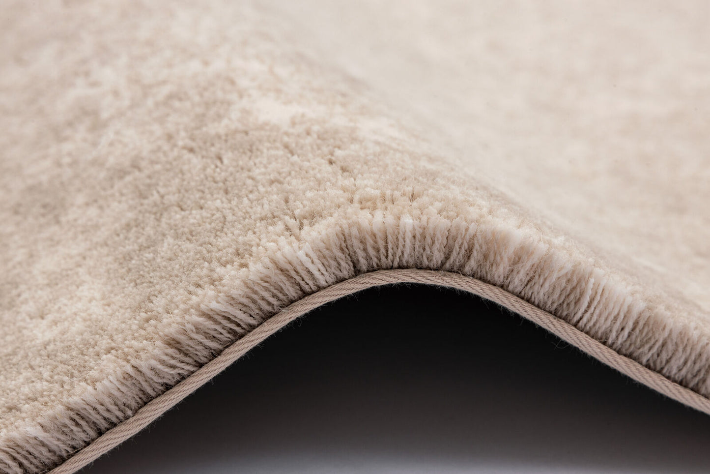 Agnella Rugs Calisia BRAN POLAR White - 100% New Zealand Wool - Free Delivery