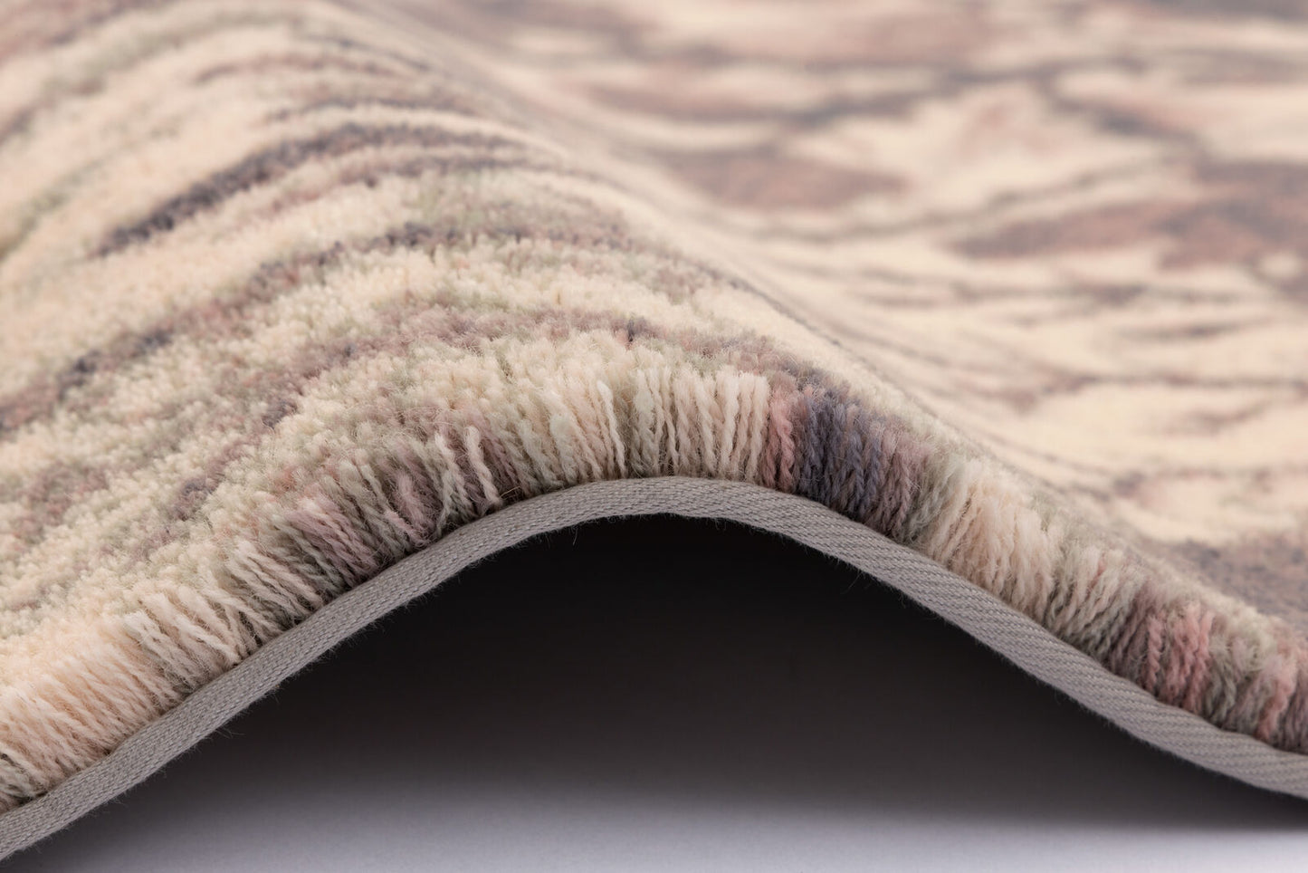 Agnella Rugs Design Discoveries V&A Collection MARITIME Rose (Calisia Quality) - Free Delivery