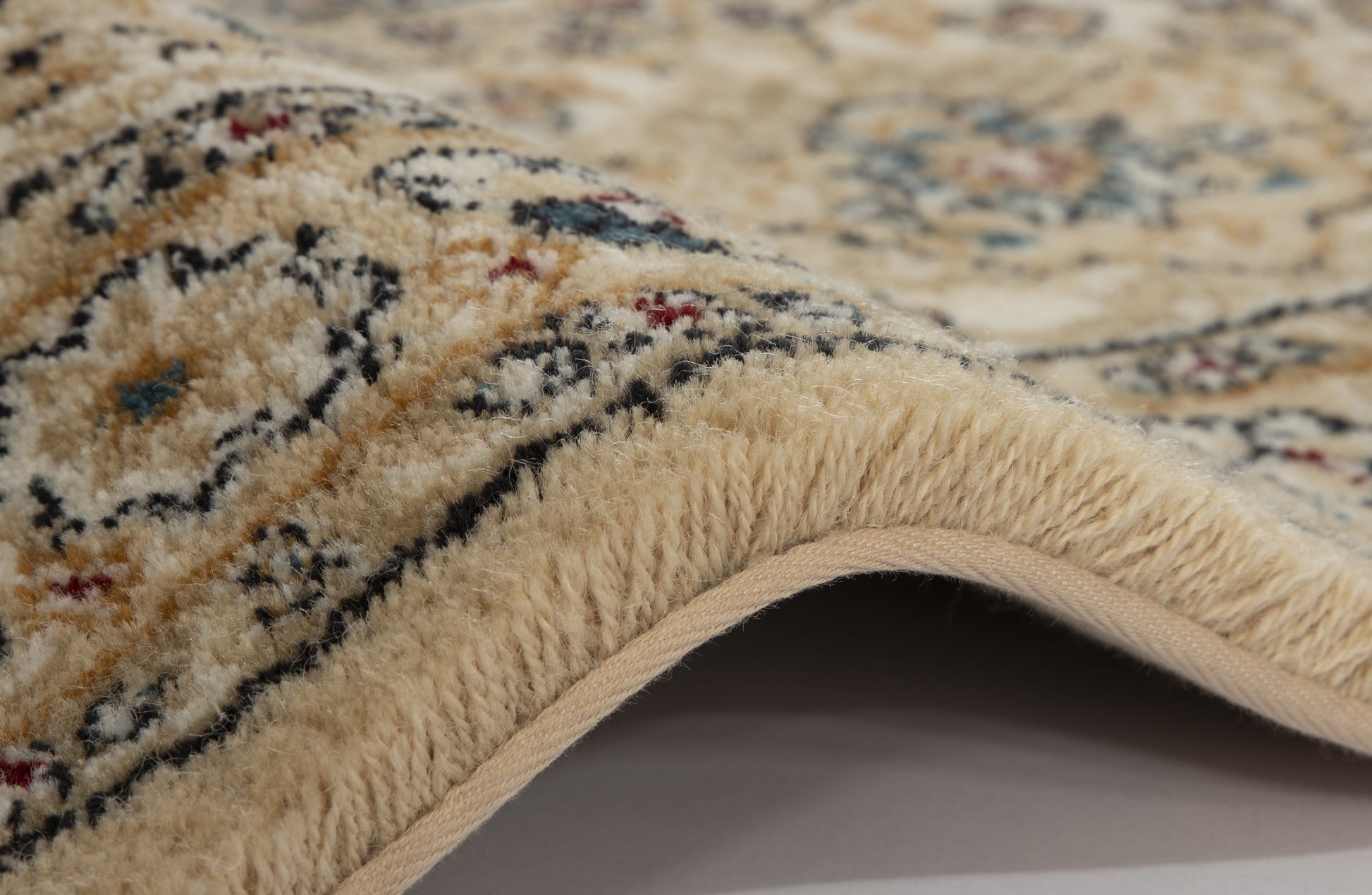 Agnella Rugs Calisia SAPRI Cream - 100% New Zealand Wool - Free Delivery